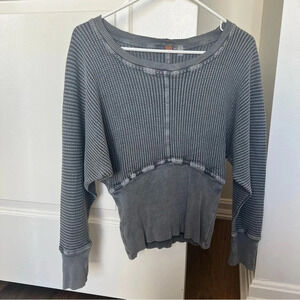 Free People Remy Pullover Top- Size XS; Never Worn; Like New Condition